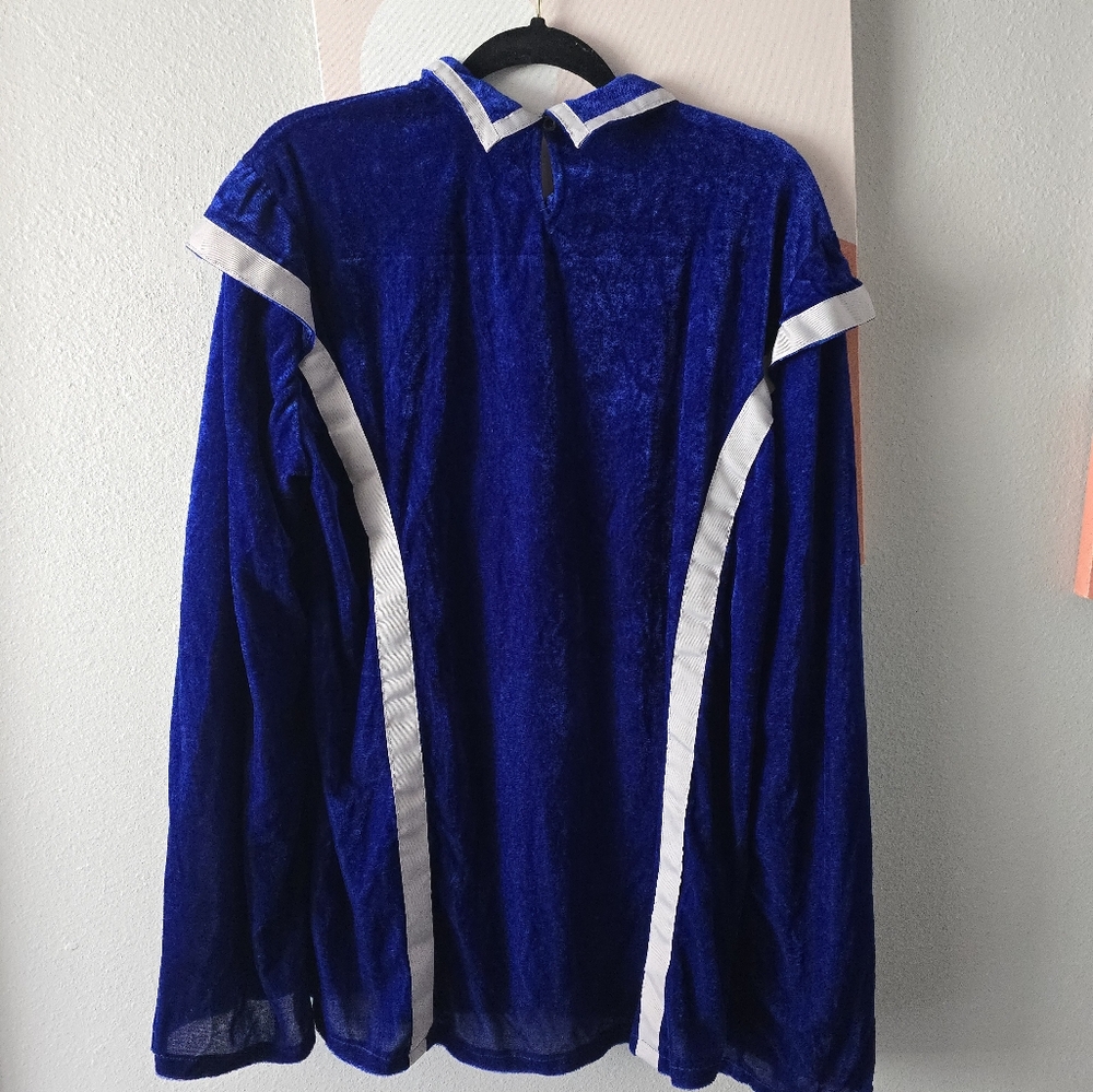 L Men's Musketeer Halloween Costume - Picture 4 of 6